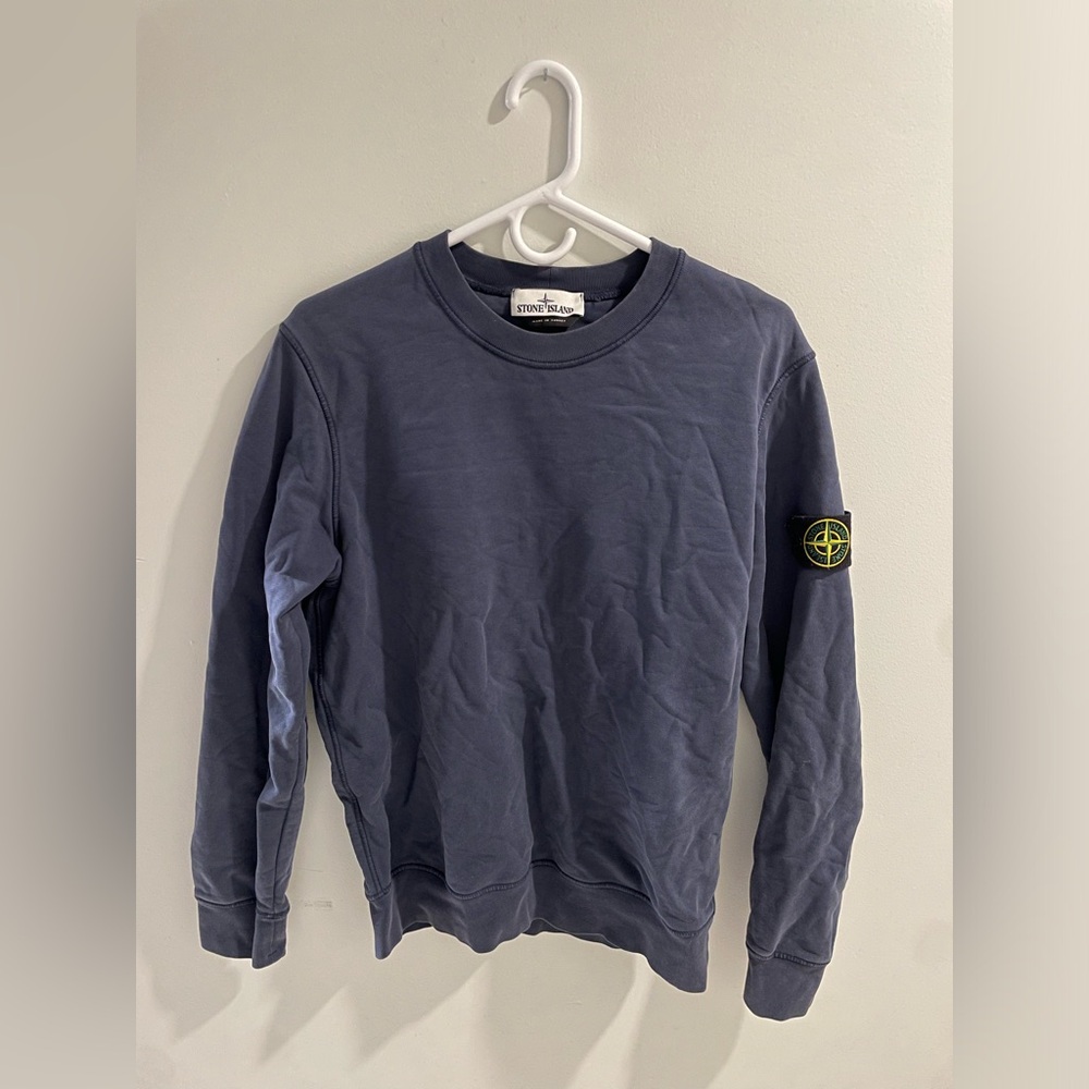 Navy Stone Island Crewneck size Medium